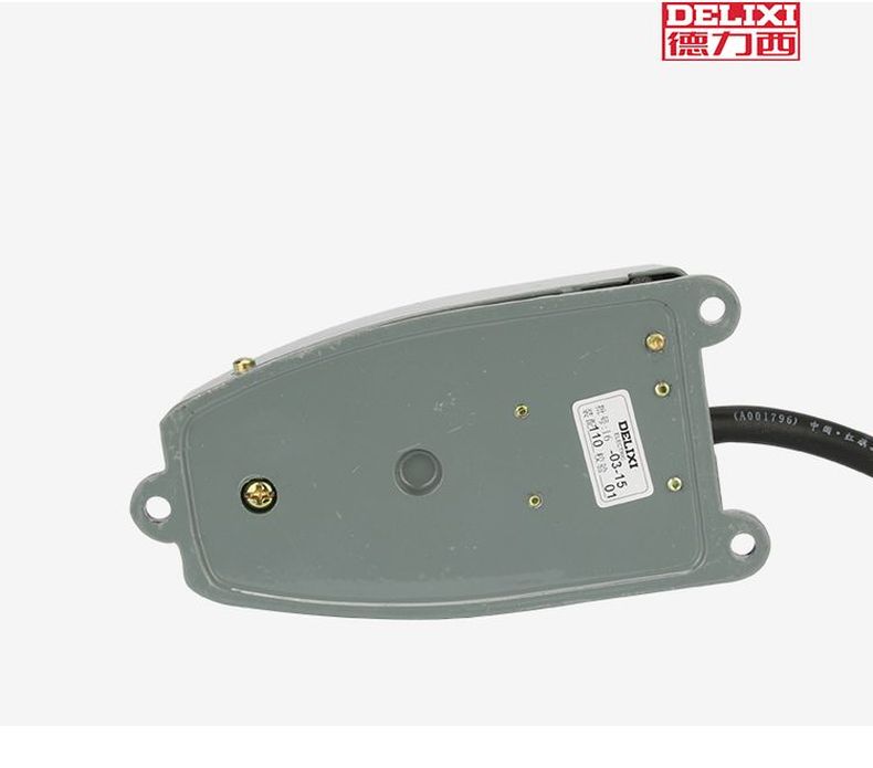 德力西EKW5A-B腳踏開關(guān) YBLT-EKW/5A-B正品德力西腳踏開關(guān) 腳踩開關(guān)踏板開關(guān)